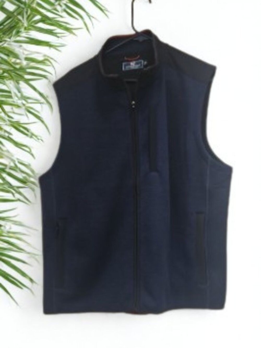 Vineyard Vines Harbor Vest XL Like New